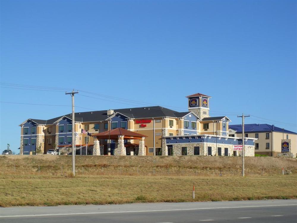 Best Western Plus Emerald Inn & Suites Garden City Dış mekan fotoğraf