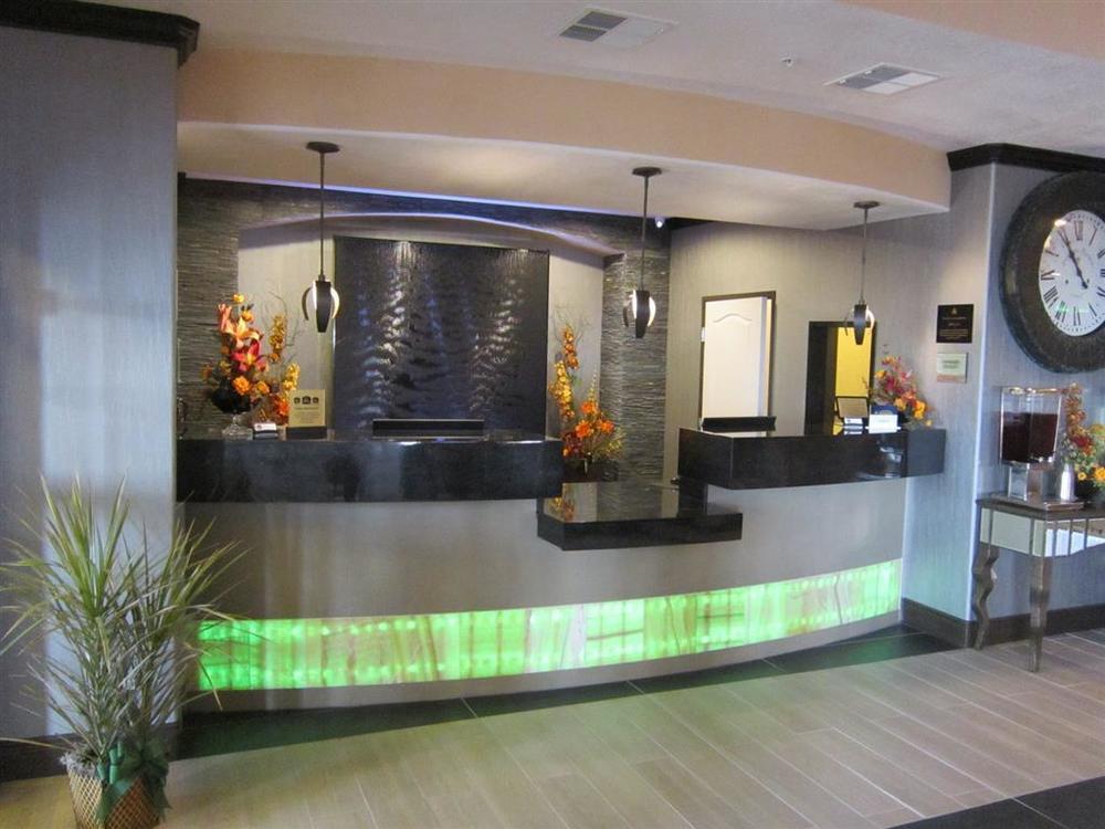 Best Western Plus Emerald Inn & Suites Garden City İç mekan fotoğraf